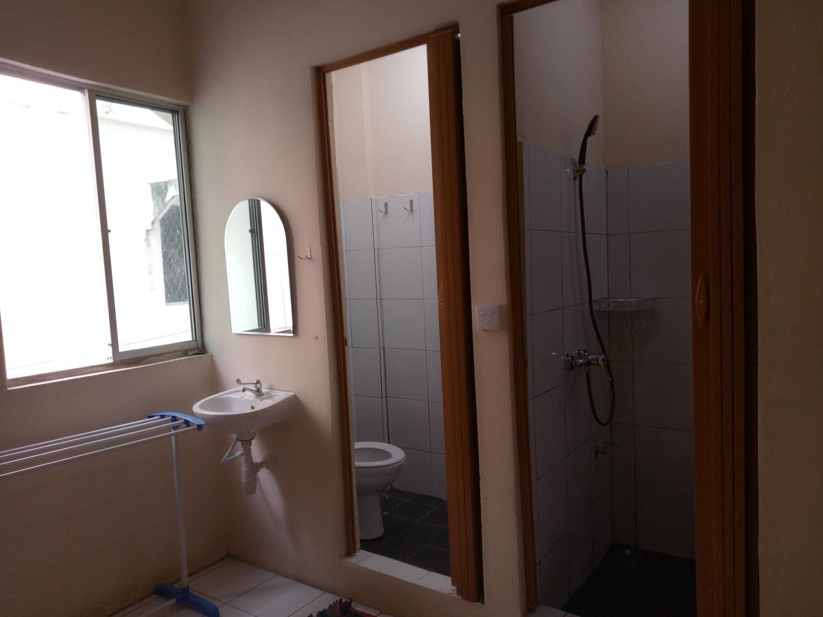 Hostel D'Kost Batam Nagoya Exterior foto
